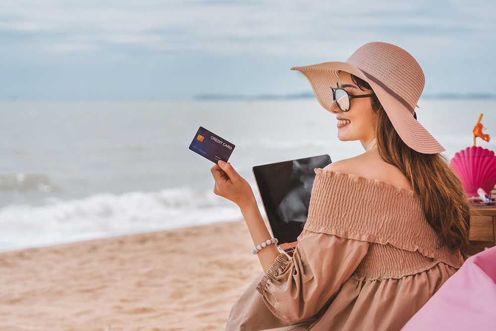 4 mistakes people make when using travel credit cards