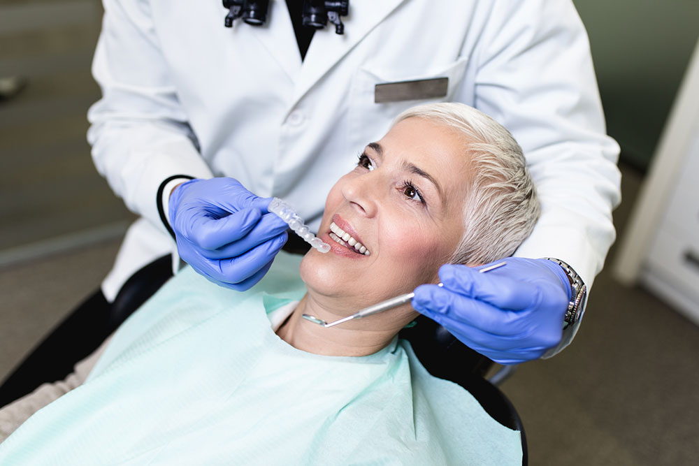 10 upsides of dental implants for seniors